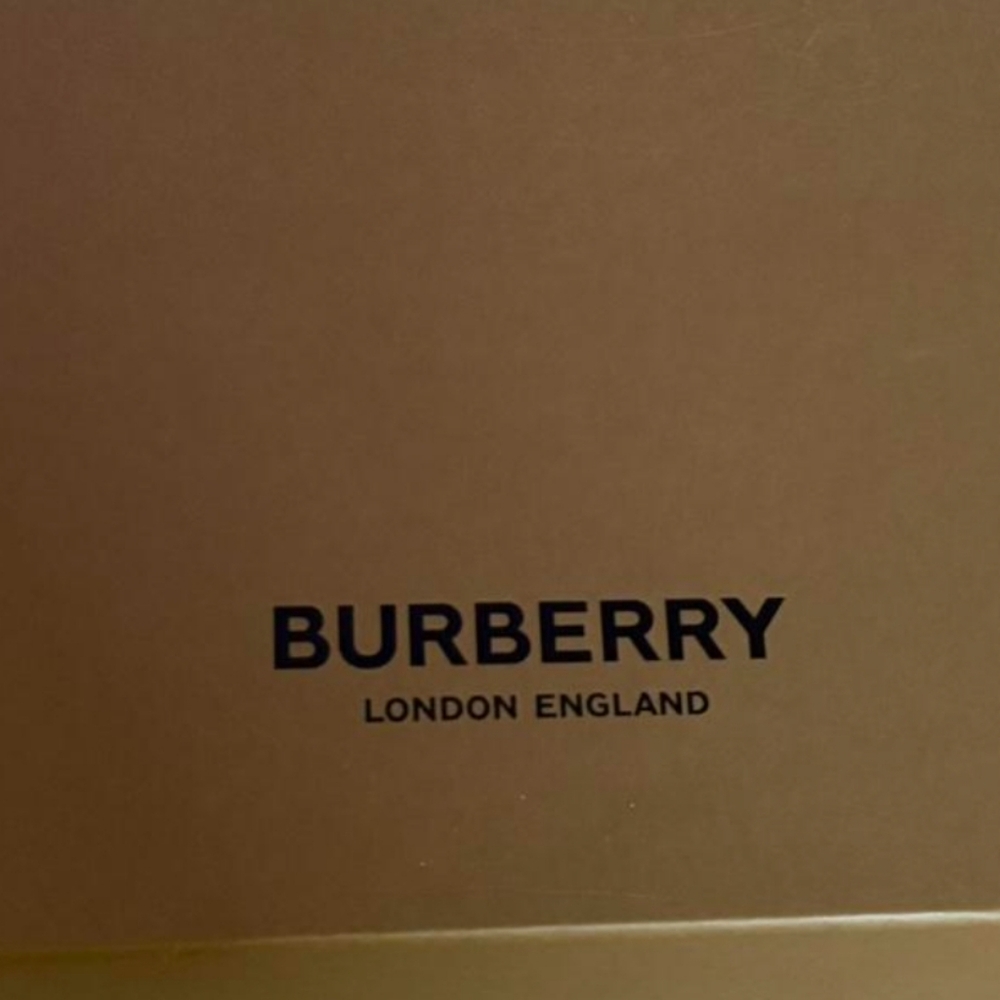 Burberry Trainers Jack M Bright Red Low M11 US - Picture 4 of 4